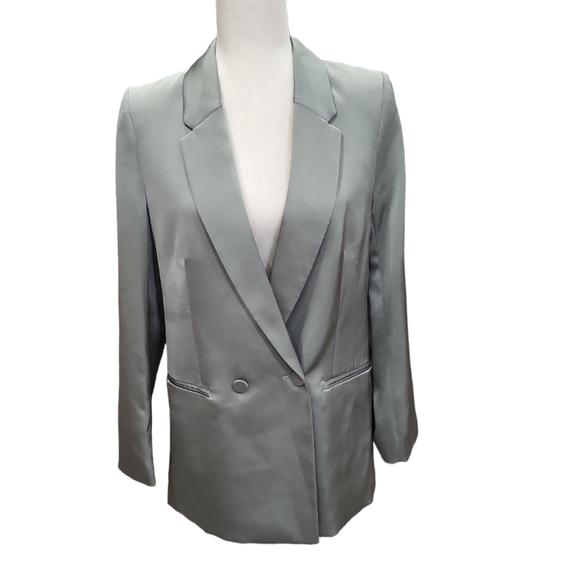 H&M Jackets & Blazers - EUC like new H&M women's silky green metallic long 1 button blazer suit top, XS